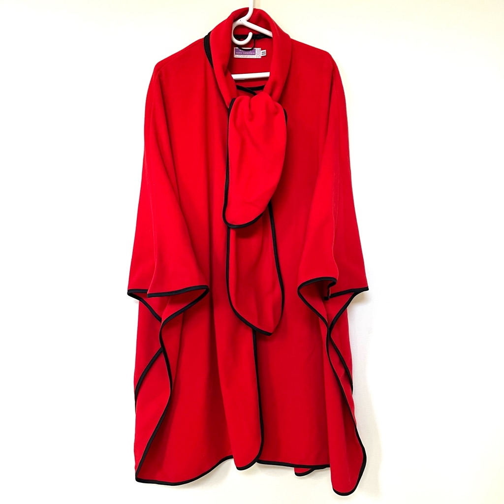 Vintage Red Wool Cape With Black Trim ~ Highland Home Industries ~ British Isles